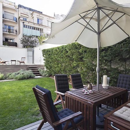 Apartment Barcelona Rentals - Private Pool And Garden Center Exterior photo